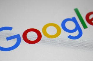 Scomparso il lucchetto da Google: ciò segna una svolta nel modo in cui percepiamo la sicurezza online in un panorama digitale in evoluzione