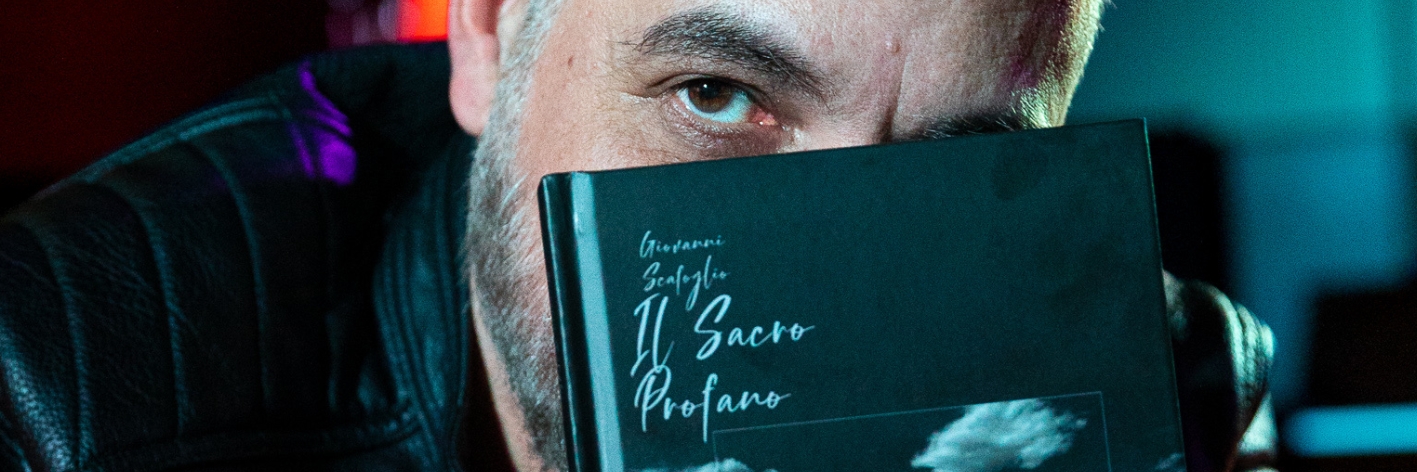 Giovanni Scafoglio, il Sacro Profano. E se la religione fosse stata la prima fake news della storia? Un romanzo primo al mondo nel suo genere