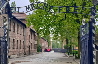 Cosa resta di Auschwitz oggi?