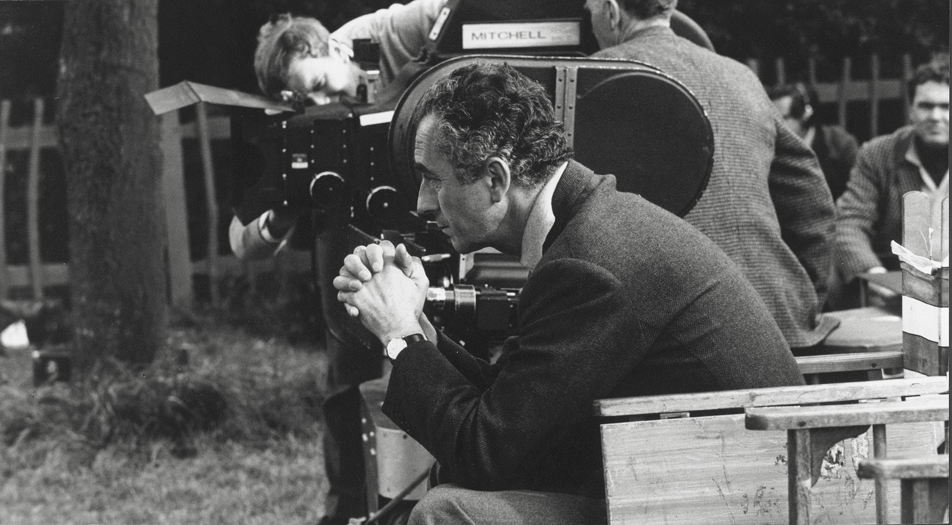 dal primo giugno 2024 apre lo Spazio Antonioni a Ferrara che propone un viaggio nell’universo di uno dei padri della cinematografia moderna