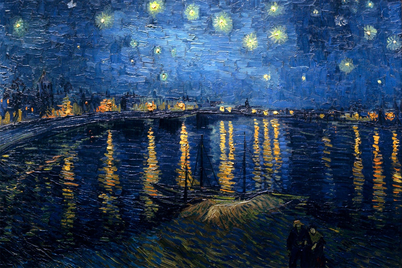 10 canzoni da ascoltare sotto un cielo stellato: la playlist perfetta per le notti magiche da Dalla a Bowie, Oasis, Moby e Simply Red