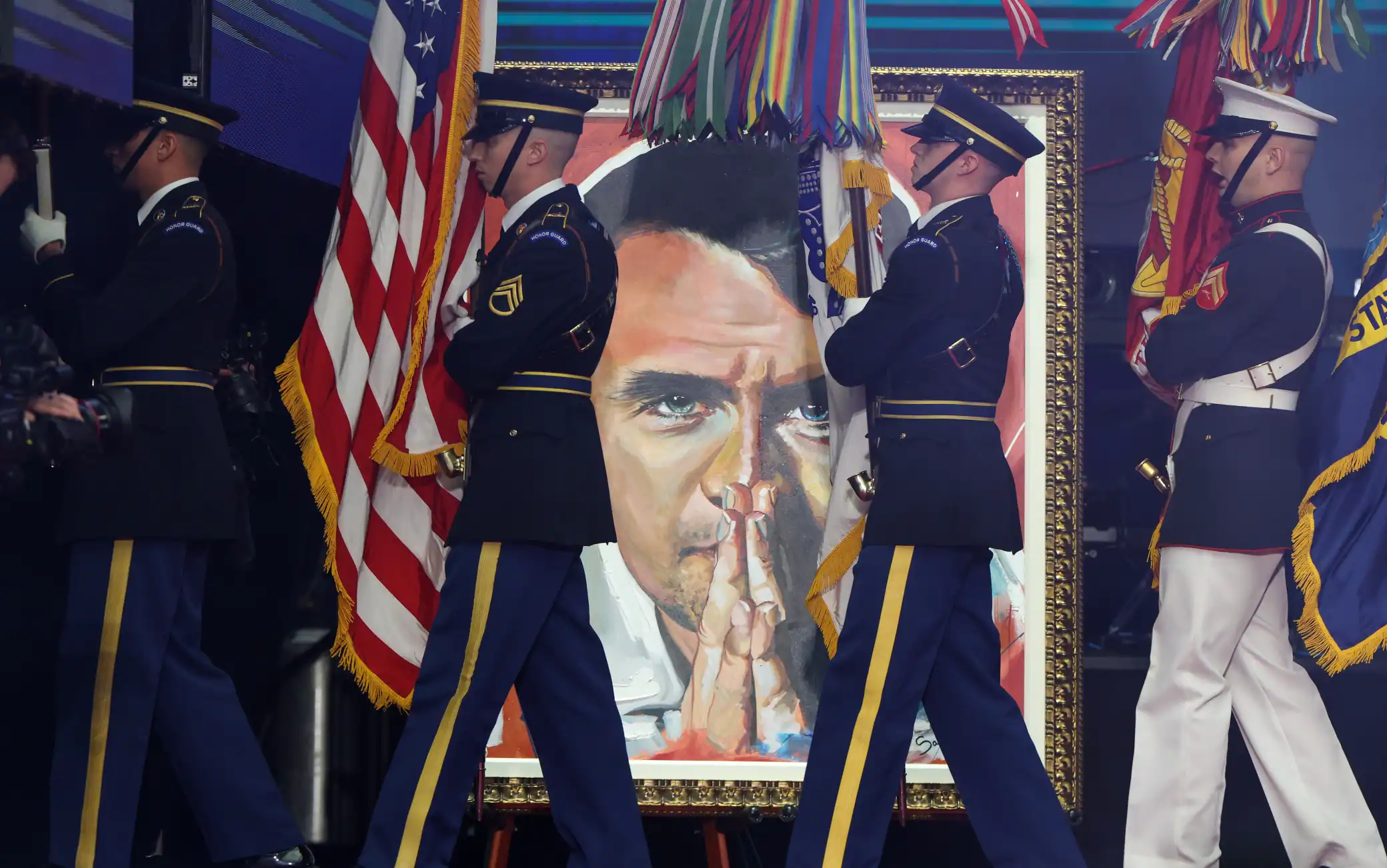 Il funerale show di Charlie Kirk: fede, politica e voto. Tra parole del vangelo e odio e vendetta, il perdono è lontano i voti molti vicini