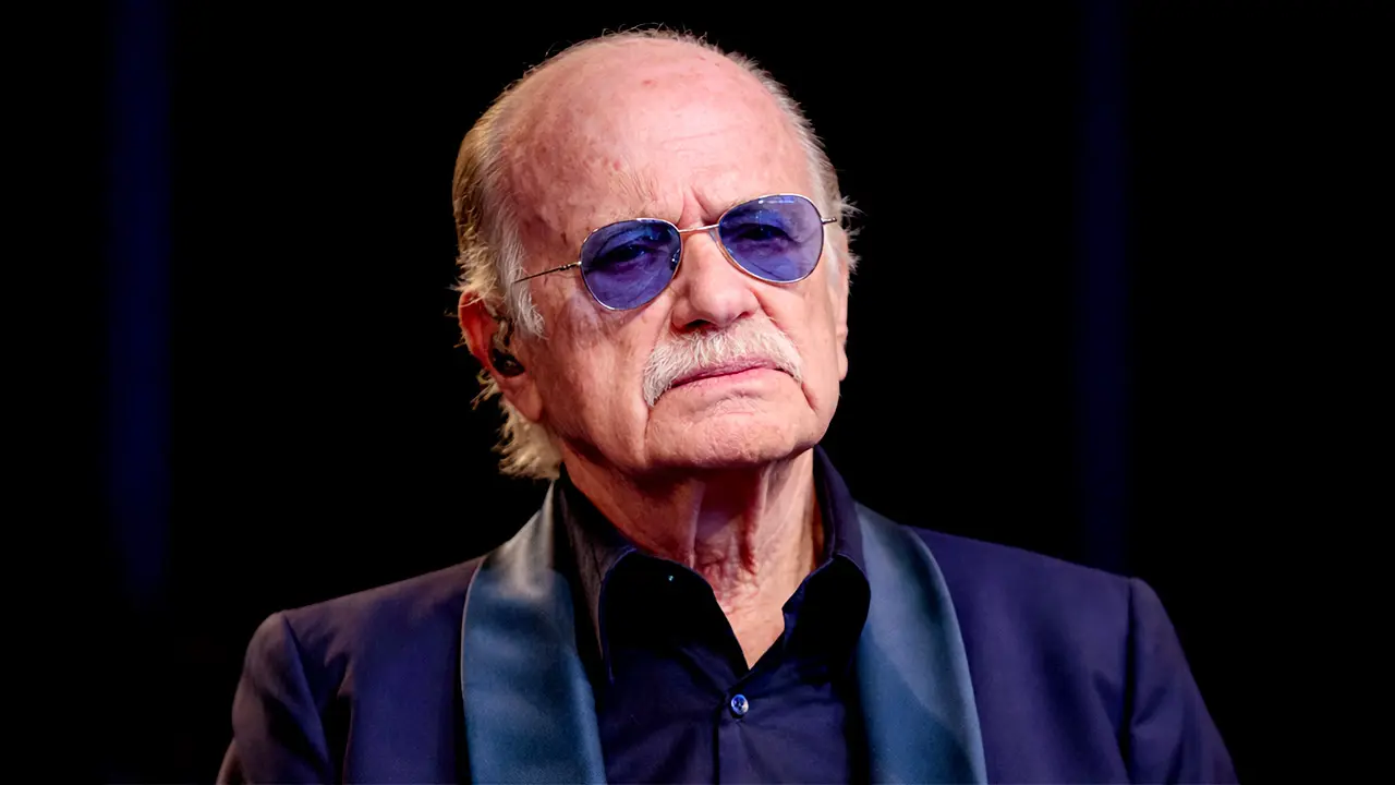 Gino Paoli tra capolavori immortali e le ombre di una vita tra scandali e gravi accuse la storia dell'uomo e dell'artista